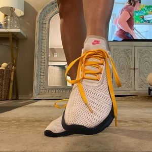Nike Women's Air Max